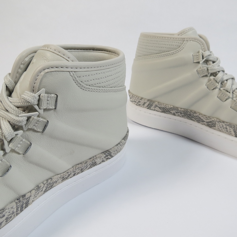 🆕 Nike Jordan Westbrook 0 Croc Sneaker Light Bone - Picture 8 of 8